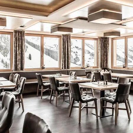 Aparthotel Wolfegg - Cafe - Bistro Warth (Vorarlberg)